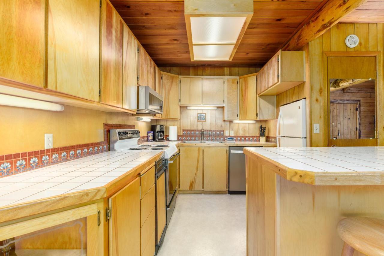 Alpine Meadows Log Cabin Girdwood Bagian luar foto