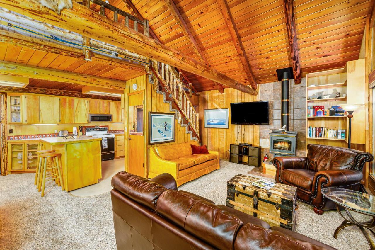 Alpine Meadows Log Cabin Girdwood Bagian luar foto